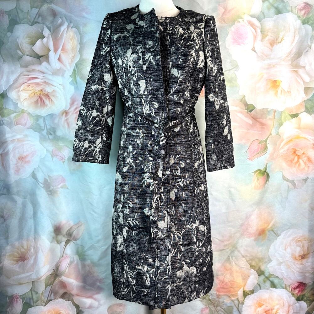 Banana Republic Black & Cream Floral Leaf Jacquard Tie Front Waist Shimmer Coat